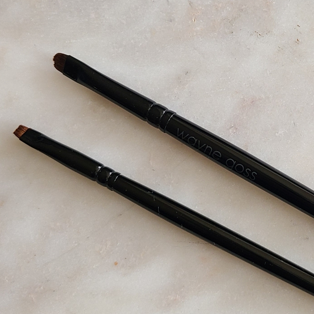 Wayne Goss Makeup Brushes #7 and #8 Lip and Eyeliner